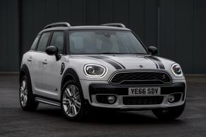 Mini Cooper S Countryman ALL4 Exterior Optic Pack 2017 года (UK)